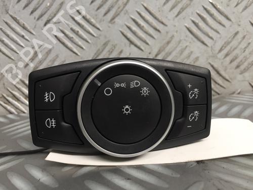 Used Headlight switch FORD FOCUS III 1.5 EcoBoost (150 hp) 21635222