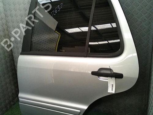 Używane Drzwi tylne lewe MERCEDES-BENZ M-CLASS (W163) ML 270 CDI (163.113) (163 hp) 30072832