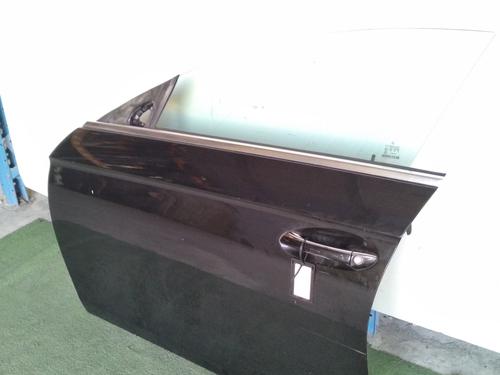 Used Left front door Left front door MERCEDES-BENZ CLS (C219) CLS 320 CDI (219.322) (224 hp) 32862164 32862164