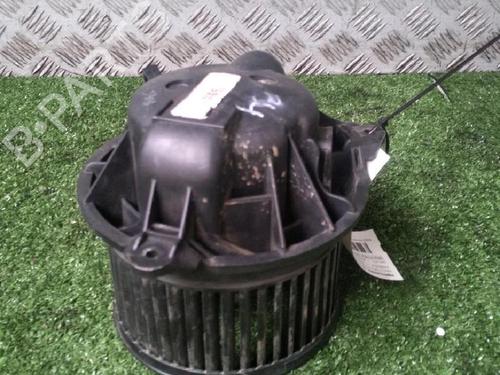Used Heater blower motor Heater blower motor RENAULT TRAFIC II Bus (JL) 2.5 dCi 135 (JL0D) (135 hp) 30071867 30071867