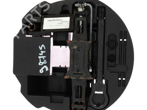 Used Jack Kit RENAULT CLIO IV Grandtour (KH_) 1.5 dCi 90 (KHN3, KHN4) (90 hp) 31799969