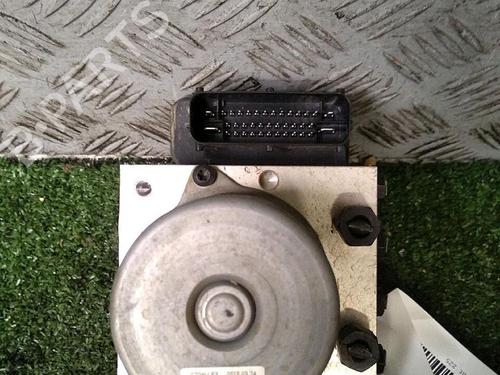 Used ABS pump KIA RIO III (UB) 1.4 CRDi (90 hp) 29951596