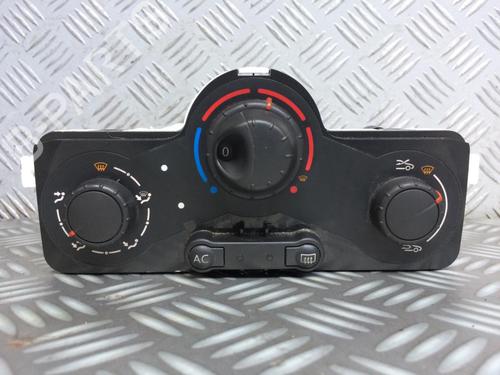 Used Climate control Climate control 30068714 30068714
