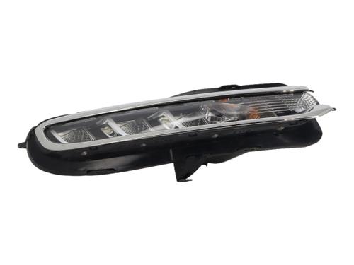 Used Right daytime light Right daytime light CITROËN C3 III (SX) 1.2 VTi 82 (82 hp) 40440004 40440004