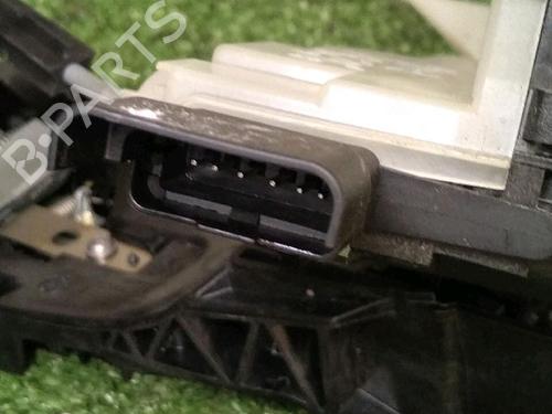 front-left-lock-peugeot-208-ii-ub_-up_-uw_-uj_-2019-29952962 main image