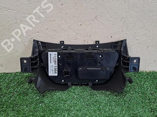 climate-control-opel-zafira-tourer-c-p12-2011-30068457 main image