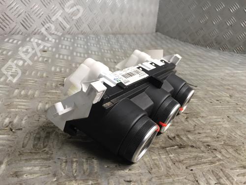 Climate control RENAULT CAPTUR II (HF_) TCe 100 (HFMT) | BP21635610I5 