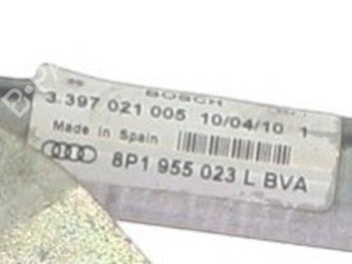 Used Front wiper motor Front wiper motor AUDI A3 Sportback (8PA) 1.6 TDI (105 hp) 31972730 31972730