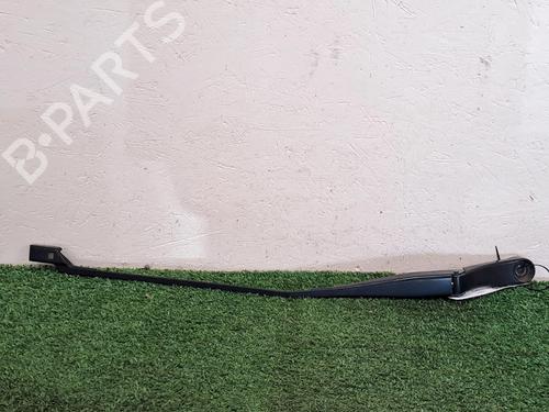Used Front windshield wiper arm PEUGEOT 308 II (LB_, LP_, LW_, LH_, L3_) 1.6 BlueHDi 120 (120 hp) 28105827