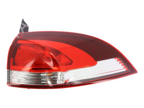right-taillight-renault-clio-iv-bh_-2012-2013-2014-2015-2016-2017-2018-2019-2020-2021-38422915 main image