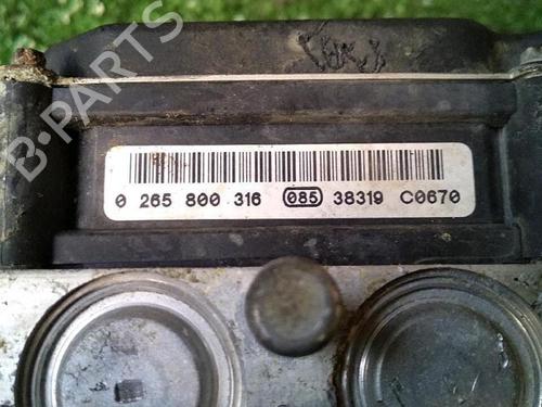 ABS Bremseaggregat RENAULT CLIO II (BB_, CB_) 1.2 16V (BB05, BB0W, BB11, BB27, BB2T, BB2U, BB2V, CB05,... (75 hp) 30073517