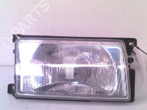 Used Right headlight Right headlight VW POLO Coupe (86C, 80) 1.0 Cat (45 hp) 30075257 30075257