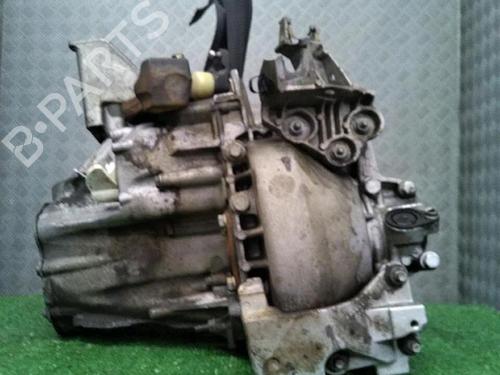 Gearbox PEUGEOT 407 SW (6E_, 6D_) 2.0 HDi 135 | BP30076961M3