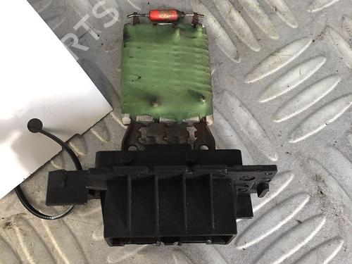 Used Heater resistor Heater resistor PEUGEOT BOXER Van 2.2 HDi 120 (120 hp) 30065013 30065013