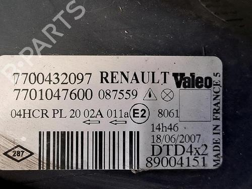 Right headlight RENAULT SCÉNIC I MPV (JA0/1_, FA0_) 1.6 (JA00, JA16, JA15, JA19, JA1V, JA2B, JA2C, JA0B,... | BP30076748C29