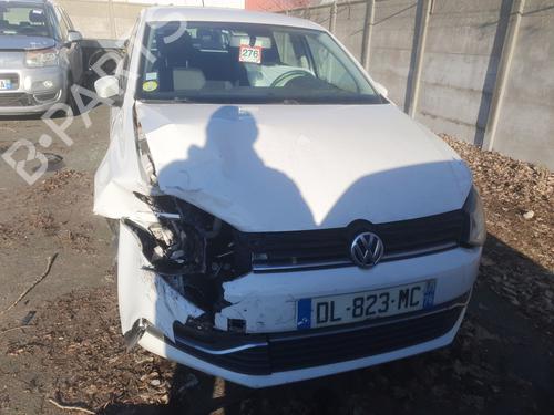 Brugte VW POLO V (6R1, 6C1) 1.4 TDI (75 hp) 4439853