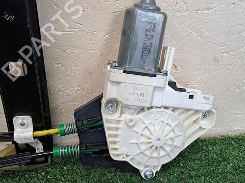 Front right window mechanism AUDI A1 (8X1, 8XK) 1.2 TFSI | BP29948631C23
