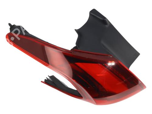 Used Left taillight Left taillight PEUGEOT 2008 I (CU_) 1.2 THP 110 / PureTech 110 (110 hp) 40495753 40495753