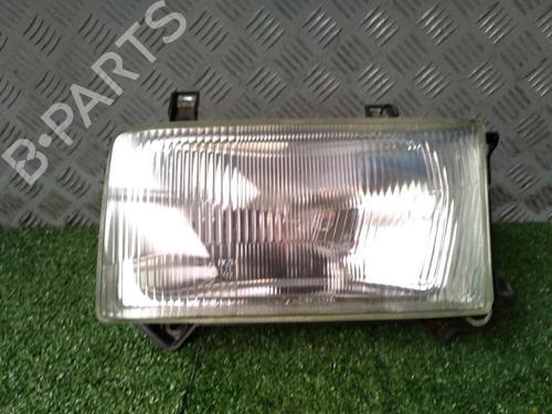 Used Right headlight Right headlight VW TRANSPORTER T4 Van (70A, 70H, 7DA, 7DH) 2.4 D (75 hp) 30071443 30071443