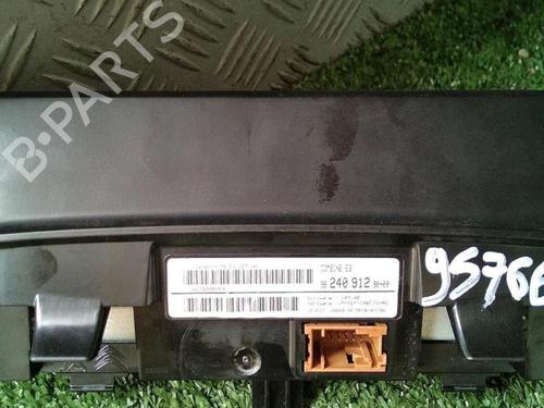 Instrument cluster CITROËN C4 CACTUS 1.5 BlueHDi 100 | BP29952949C47