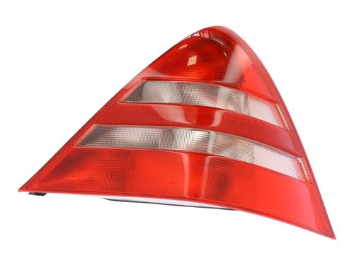 Used Right taillight Right taillight 32855207 32855207