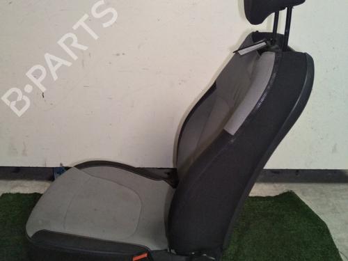 Right front seat RENAULT CAPTUR I (J5_, H5_) 1.5 dCi 90 (J5N4, J5M5, J5MW, J5M6, J5AL, J5AJ) | BP32774750C16 - Image 2