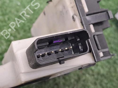 Venstre foran lås PEUGEOT 208 I (CA_, CC_) 1.6 BlueHDi 100 (100 hp) 30064038