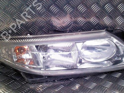 Used Right headlight Right headlight RENAULT LAGUNA II (BG0/1_) 1.8 16V (BG0B, BG0M) (120 hp) 30065412 30065412