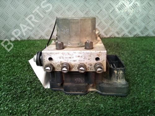 Used ABS pump RENAULT TWINGO III (BCM_, BCA_) 1.0 SCe 70 (71 hp) 17161874