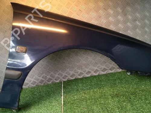 Used Right front fenders VOLVO V40 Estate (645) 1.9 TD (90 hp) 30071438