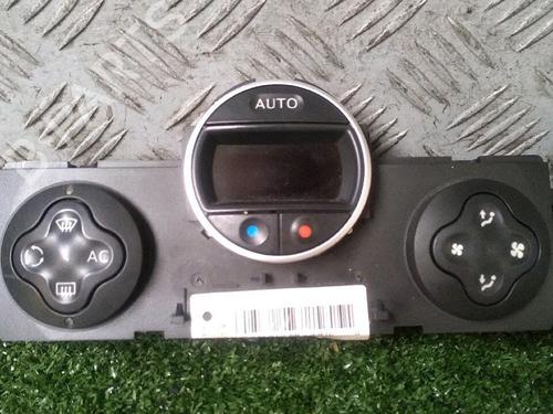 Used Climate control RENAULT CLIO III (BR0/1, CR0/1) 1.4 16V (98 hp) 30072122