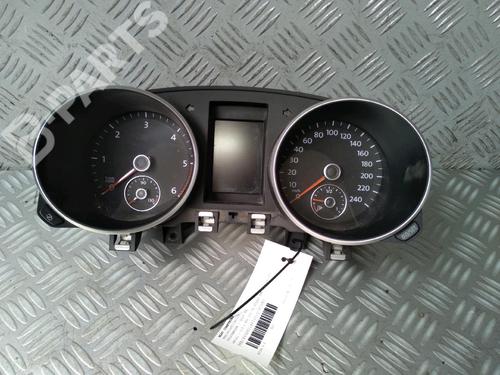 Used Instrument cluster VW GOLF VI (5K1) 2.0 TDI (110 hp) 11405236