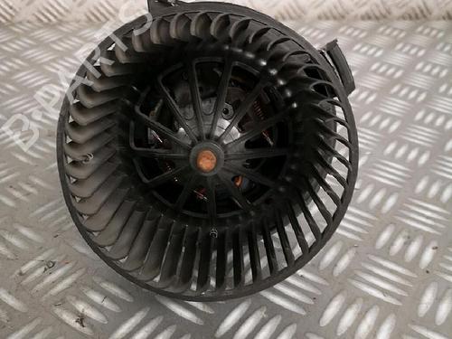 Used Heater blower motor CITROËN DS3 (SA_) 1.6 THP 155 (156 hp) 30068776