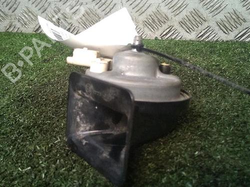 Used Horn PEUGEOT 207 (WA_, WC_) 1.6 16V (109 hp) 30073324