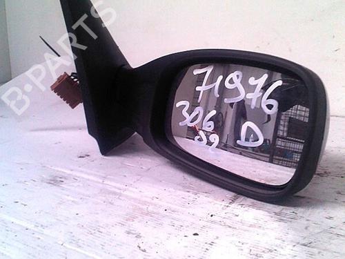 Used Right mirror PEUGEOT 306 Break (7E, N3, N5) 2.0 HDI 90 (90 hp) 30075219