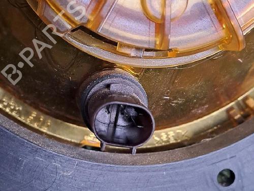 left-headlight-renault-twizy-mam_-2012-37729581 main image