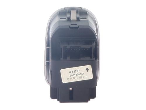 left-front-window-switch-peugeot-206-2l_-2m_-2009-2010-2011-2012-2013-30849633 main image