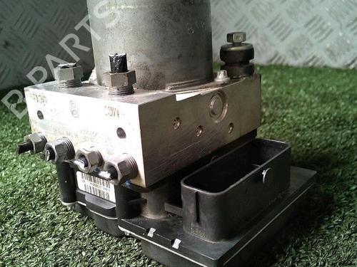 ABS pump PEUGEOT 3008 I MPV (0U_) 1.6 HDi | BP30076213M43