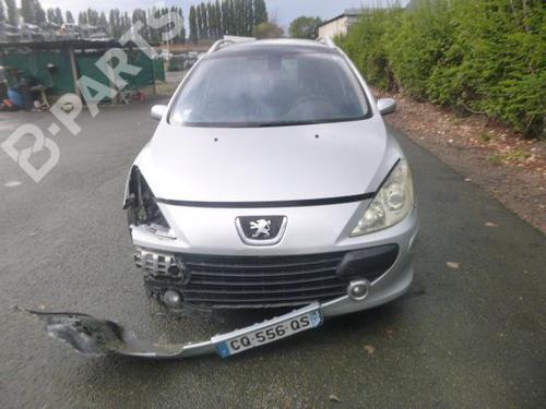 Left mirror PEUGEOT 307 SW (3H) 1.6 HDI 110 | BP12228632C26 