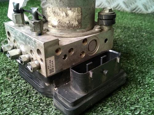 ABS Bremseaggregat NISSAN JUKE (F15) 1.5 dCi (110 hp) 30074162