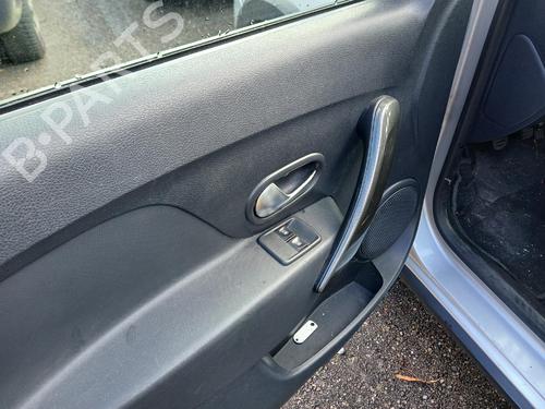 Used Parts DACIA SANDERO II TCe 90 (B8M1, B8MA, B8AC) 4933581