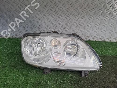 Used Right headlight VW TOURAN (1T1, 1T2) 1.9 TDI (100 hp) 23560821