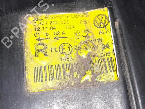 Right headlight VW TOURAN (1T1, 1T2) 1.9 TDI | BP30069818C29 