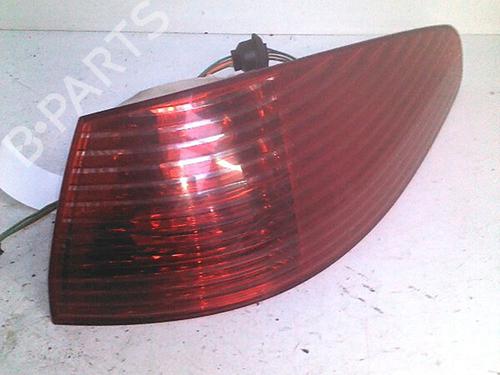 Used Right taillight PEUGEOT 607 (9D, 9U) 2.2 16V (158 hp) 29952189