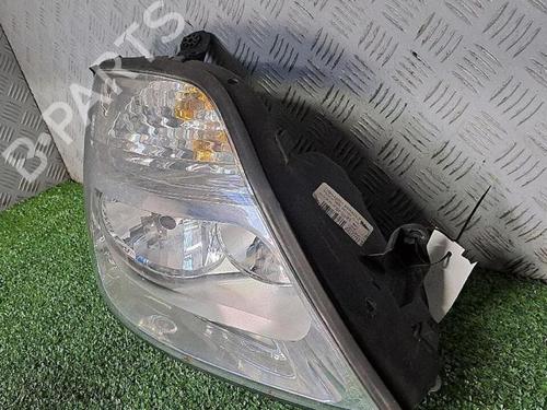 Right headlight RENAULT SCÉNIC I MPV (JA0/1_, FA0_) 1.6 (JA00, JA16, JA15, JA19, JA1V, JA2B, JA2C, JA0B,... | BP30076748C29
