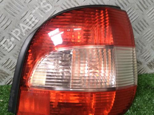 Used Right taillight RENAULT SCÉNIC I MPV (JA0/1_, FA0_) 1.9 dCi (JA05, JA1F) (102 hp) 12229229