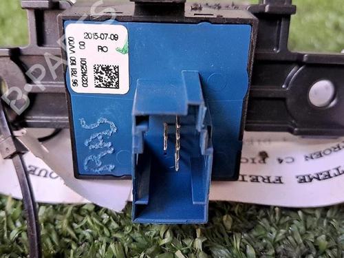 Switch CITROËN C4 Picasso II 1.6 BlueHDi 120 | BP31337044I30 