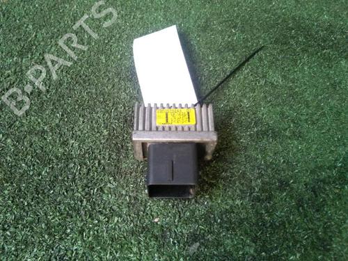 Used Electronic module Electronic module DACIA DUSTER (HS_) 1.5 dCi 4x4 (HSMC, HSMD) (110 hp) 30072902 30072902