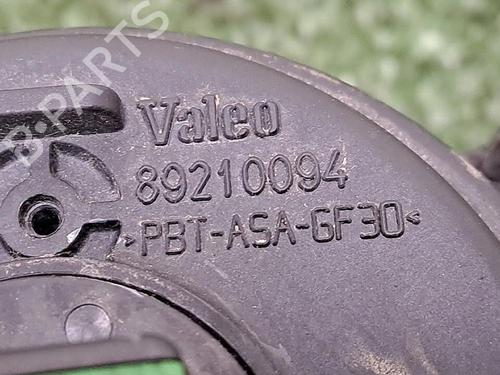 Feu de brouillard avant droit RENAULT LAGUNA II (BG0/1_) 1.9 dCi (BG08, BG0G) (120 hp) 30065573