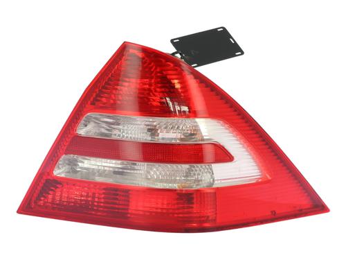 Used Right taillight MERCEDES-BENZ C-CLASS (W203) C 220 CDI (203.008) (150 hp) 31991590